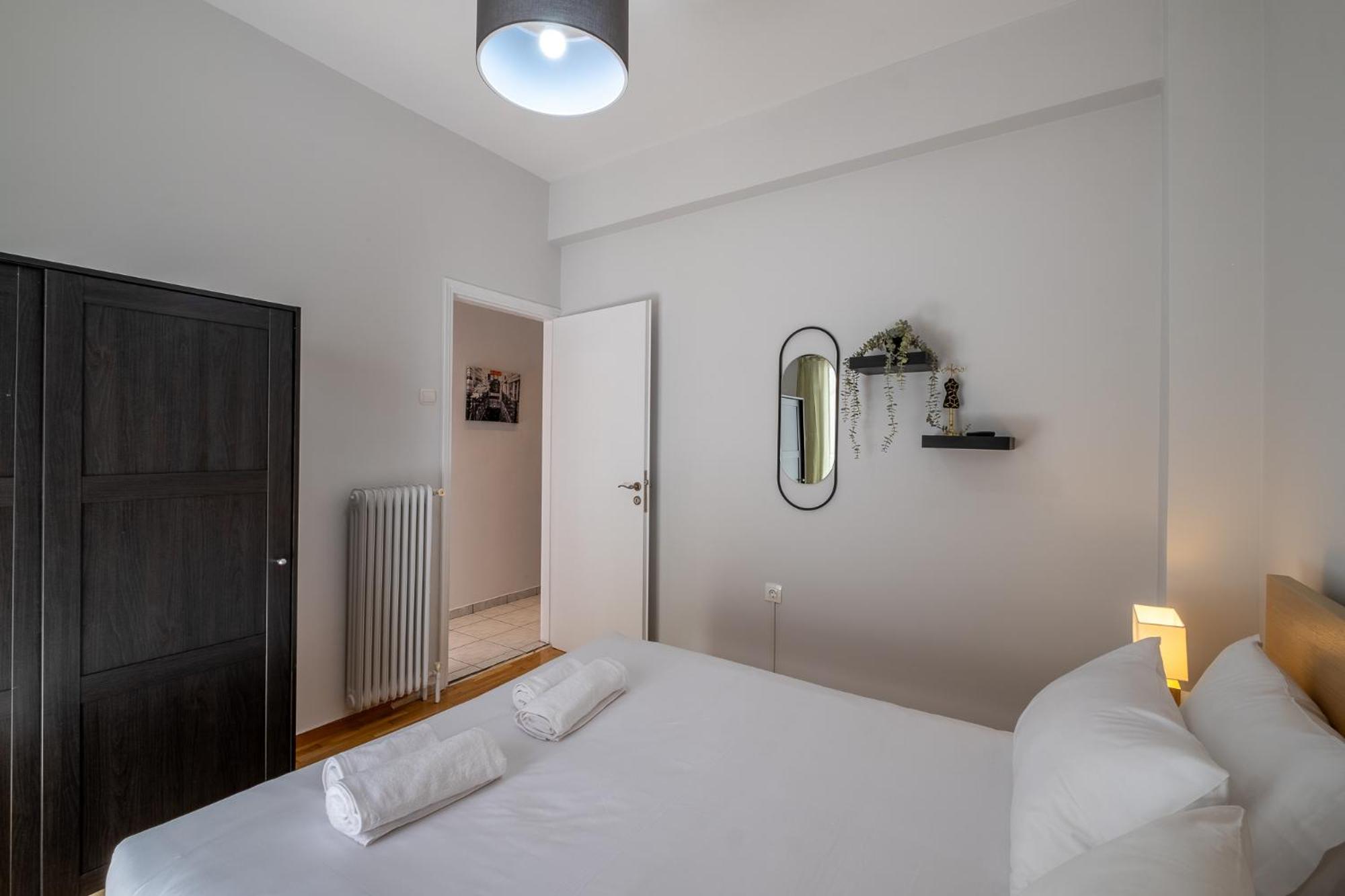 Lovely And Modern 3Bd Apartment Close To Ampelokipoi Metro 아테네 외부 사진